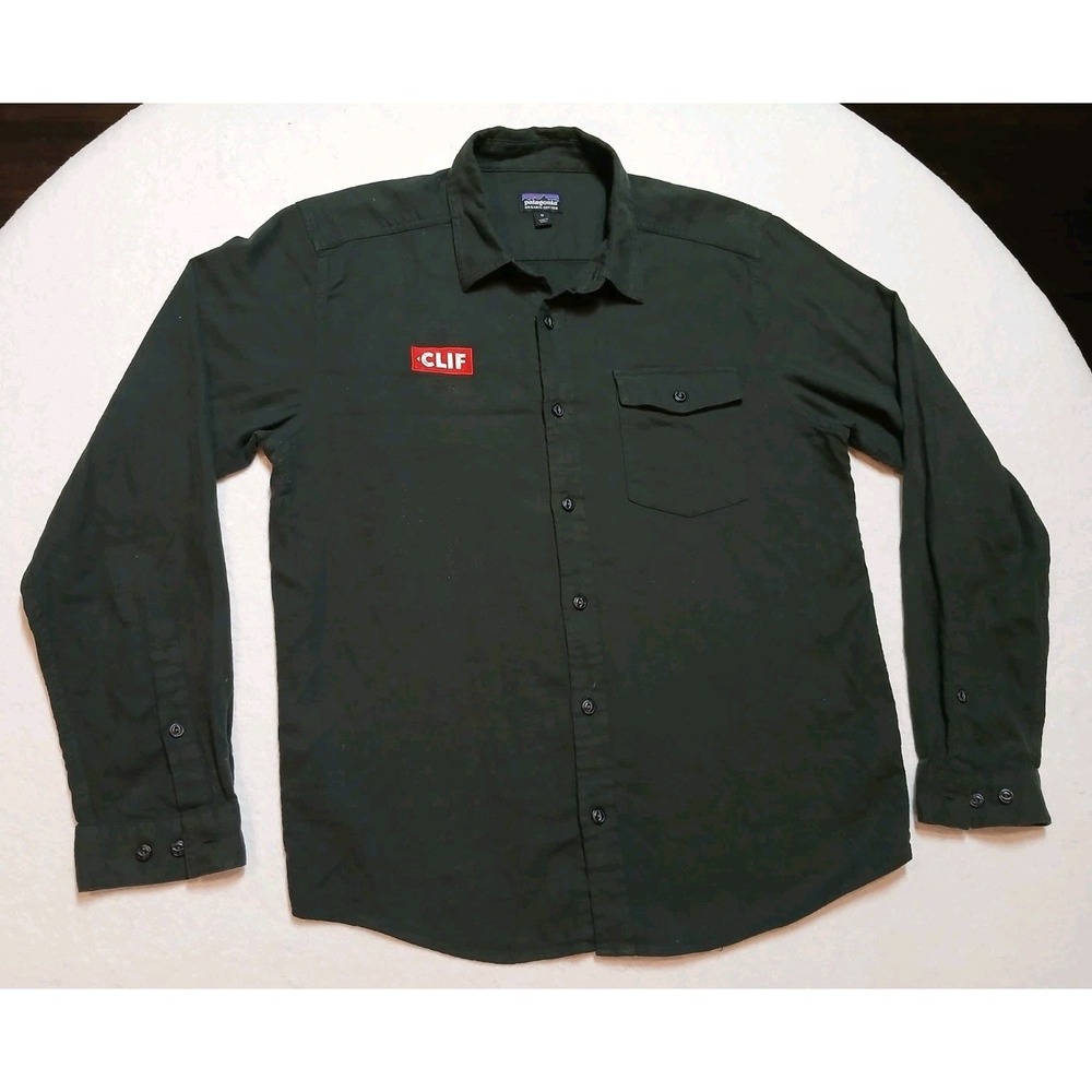 Patagonia Mens M Green Organic Cotton Long Sleeve Work Utility Shirt Clif Patch